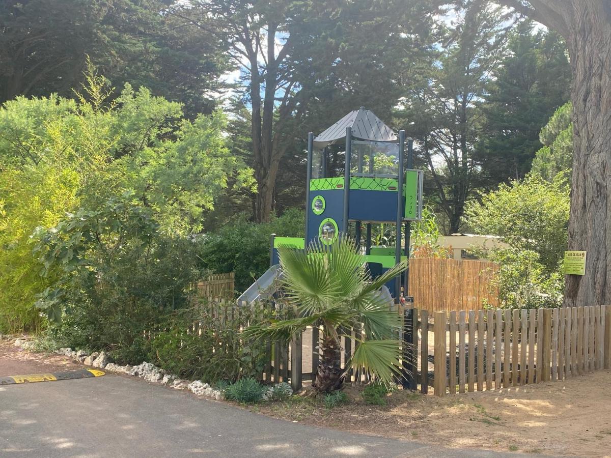 Camping Les Dunes Le Bois-Plage-en-Ré Exterior foto