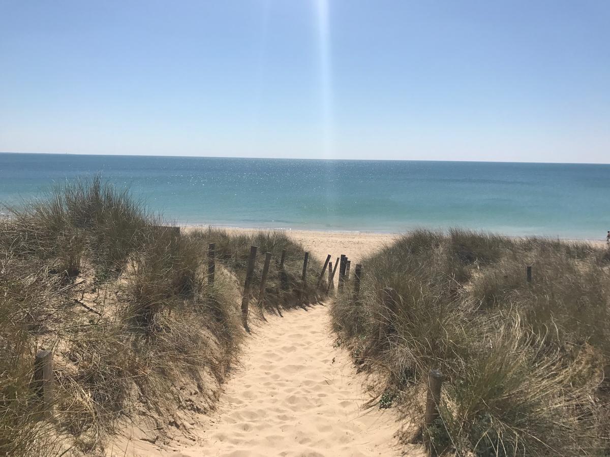 Camping Les Dunes Le Bois-Plage-en-Ré Exterior foto